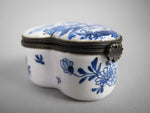 18th Century Delft Trefoil Hinged Lid Trinket Box - Adriaen Pynacker Design. - Harrington Antiques