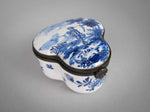 18th Century Delft Trefoil Hinged Lid Trinket Box - Adriaen Pynacker Design. - Harrington Antiques