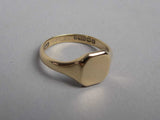9 Carat Gold Signet Ring by Henry Griffith & Sons, Birmingham, 1944 - Harrington Antiques