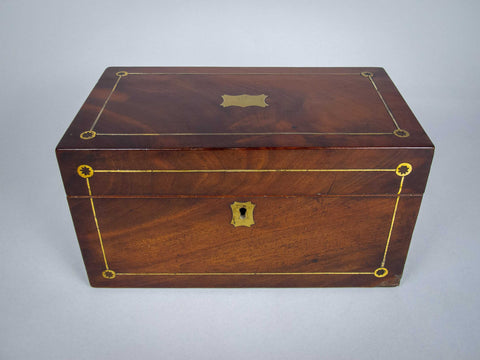 Regency George IV Mahogany & Brass Inlaid Tea Caddy With Interior Compartments. - Harrington Antiques